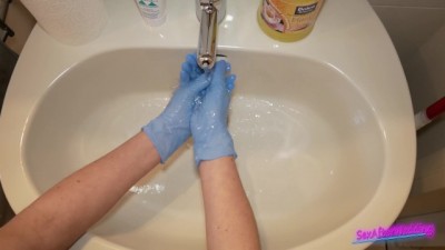 Clean Hands, Dirty Desires: Passionate Self-Love on Pornhub