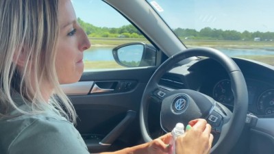 POV MILF Foot Tease & Fucking Handjob on the Road