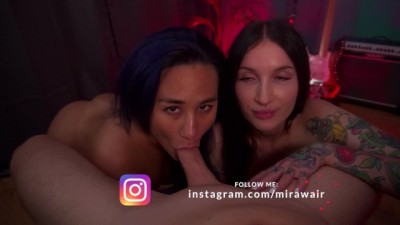 Steamy Threesome Action: FFM Webcam Adventure