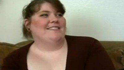Cock Sucking Plumper Ashley