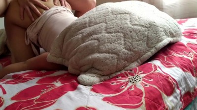 Young Colombiana Se Monta La Polla De un Blanquito Amateur (+18)