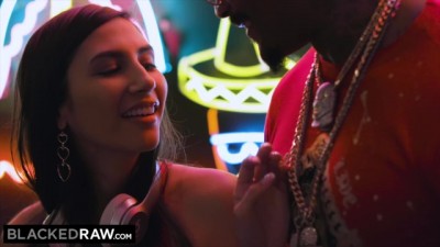Gianna Dior - This Model only Chills with BBC