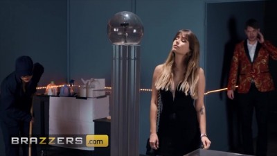 Markus Dupree - Hot Latina Kendra Spade Squirting all over the Place