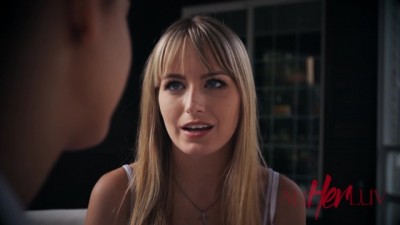 Catfish Tribbing Young Straight To Lesbian (+18)