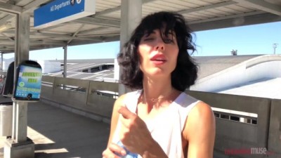 Milo Moiré - Airport Nipplegate