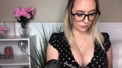 Therapist Helps with your Anxiety