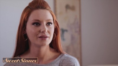 Lacy Lennon's new Step Bro knows how to make her Cum