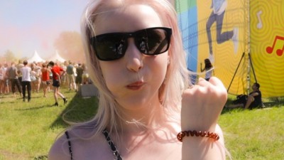 Great Blowjob and Swallow Cum from a Younger Girl on a City Holiday!