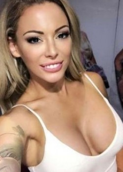 Isabelle Deltore's - is a porn model. Video, photos, and biography.
